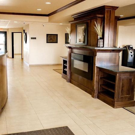 Black Gold Suites Stanley Екстериор снимка